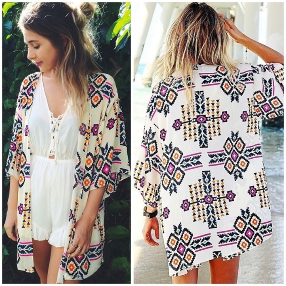 Geometric print kimono